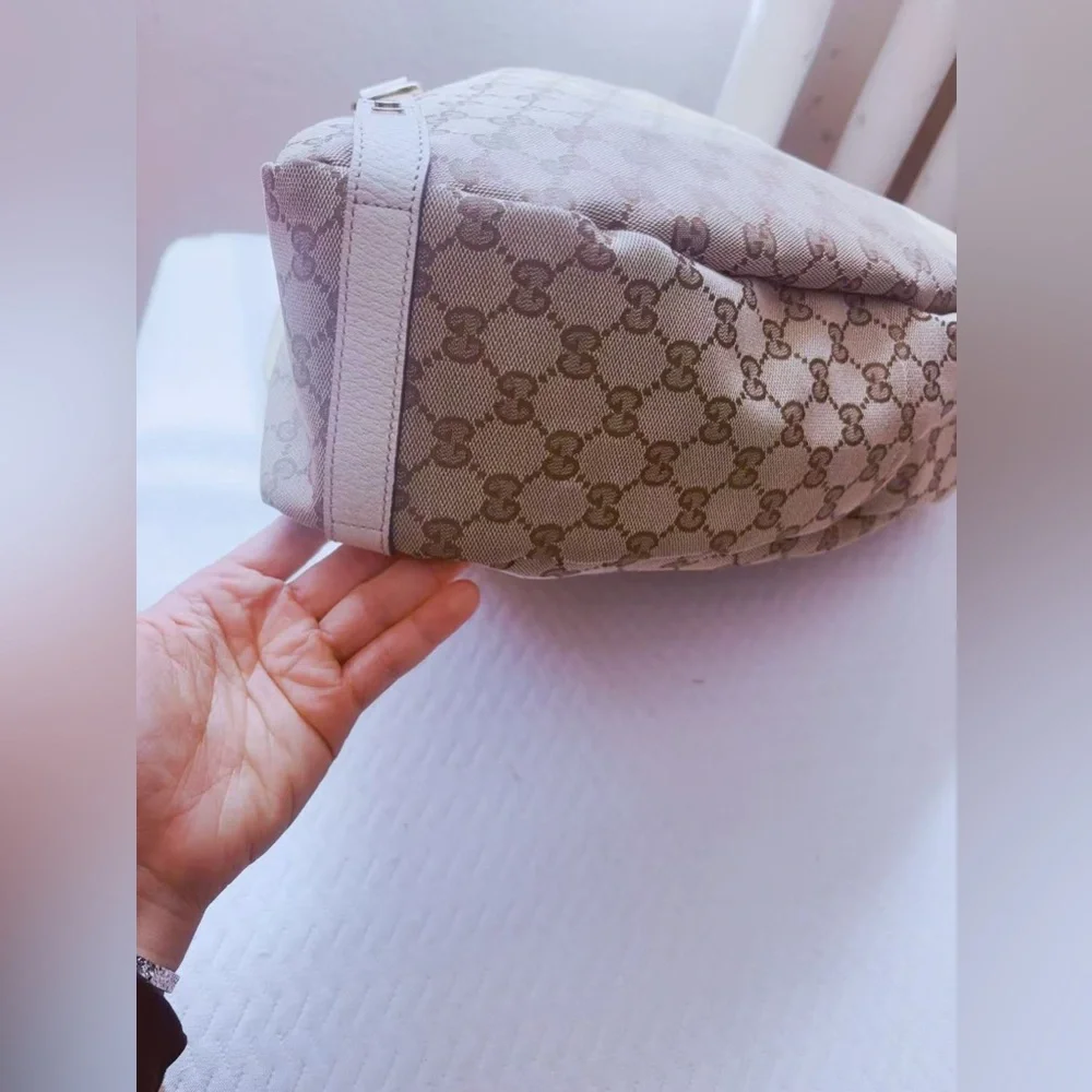 Gucci authentic gg